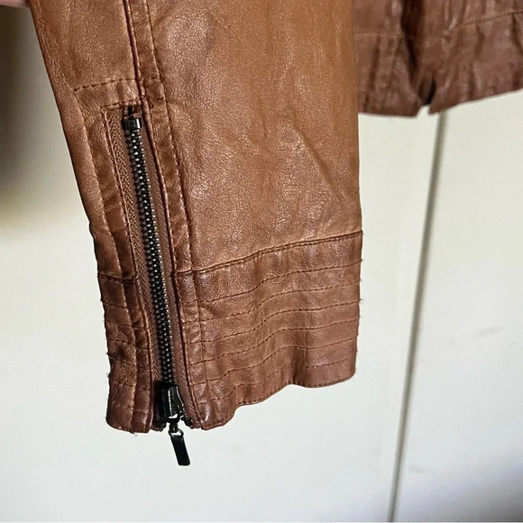 Max Jeans Brown Faux Leather Moto Jacket Size Large - Picture 6 of 12